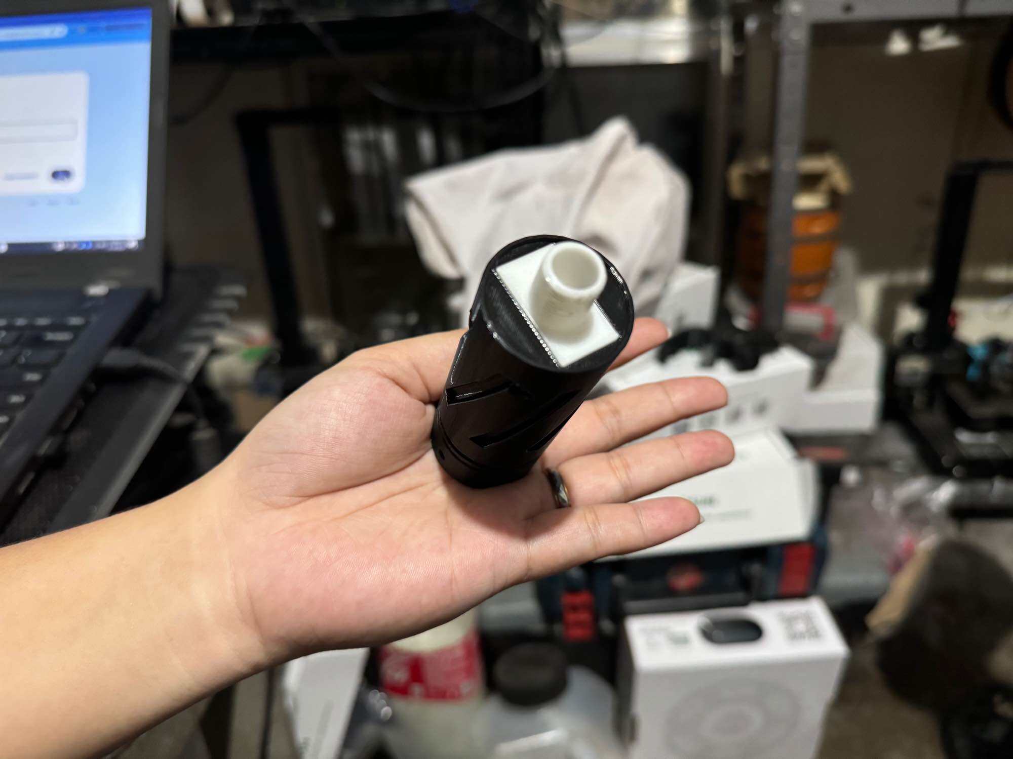 3d printed 3 inch Gel Blasters Hop TOY with threads