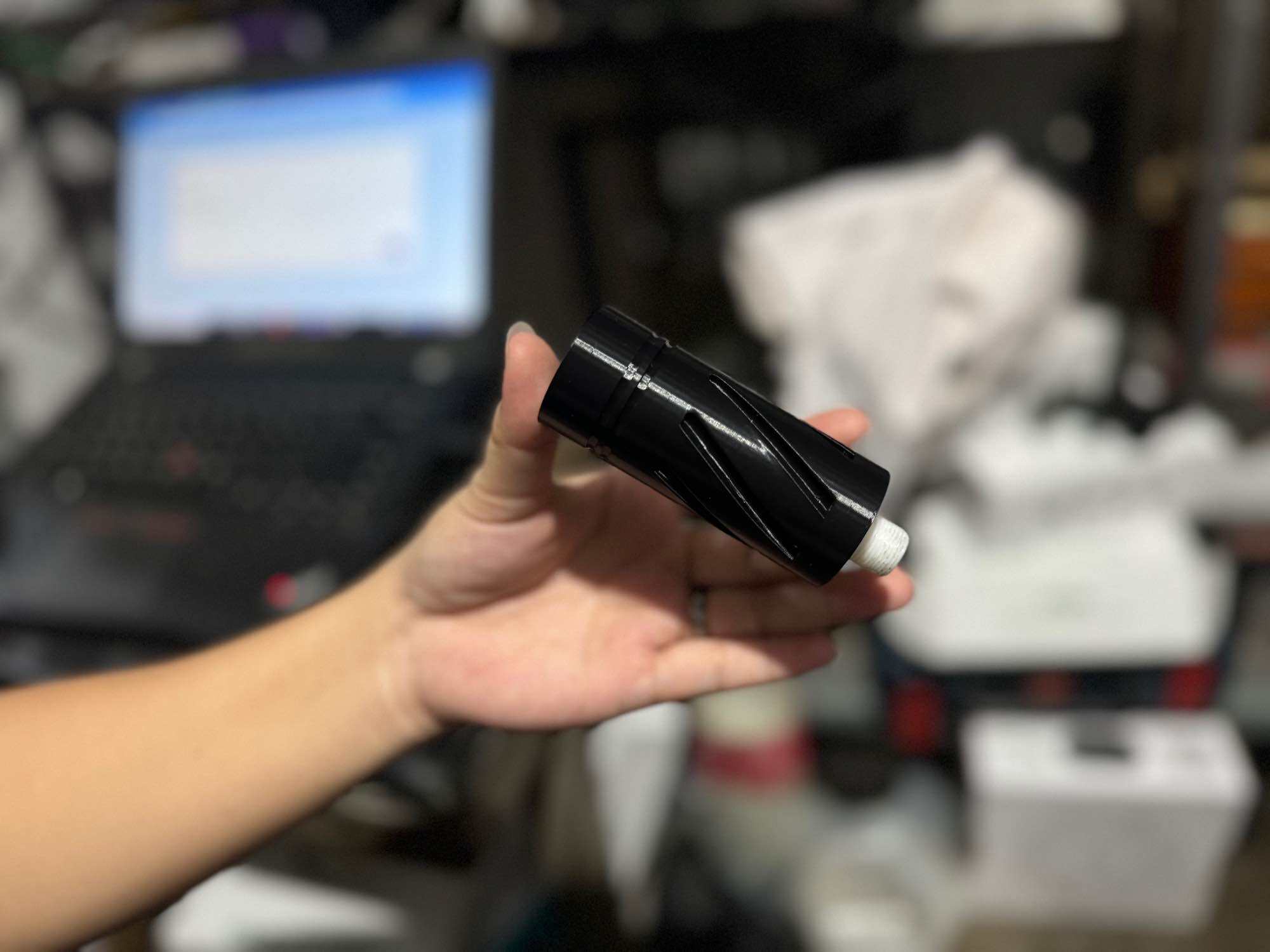 3d printed 3 inch Gel Blasters Hop TOY with threads
