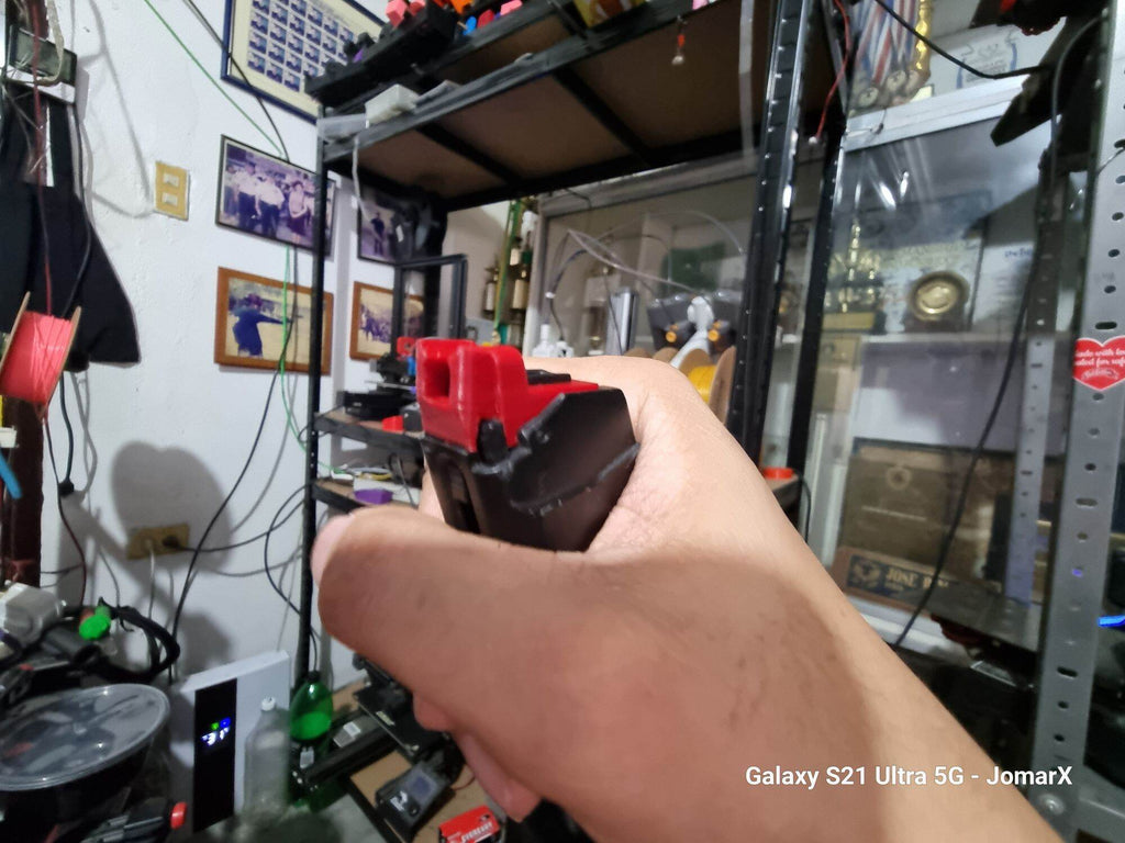 3d printed g17 mag lip for e&c TOYS ONLY!!